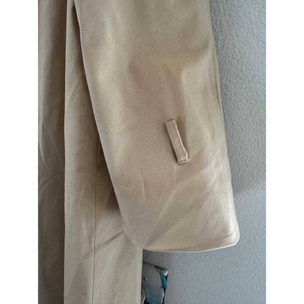 Vintage Diane Von Furstenburg Beige Trenchcoat - Picture 6 of 9